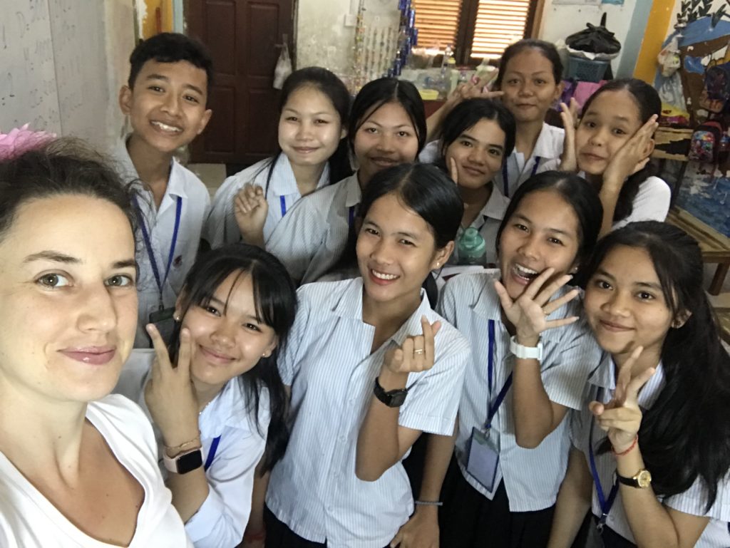 Berenice au Cambodge association enfants cours